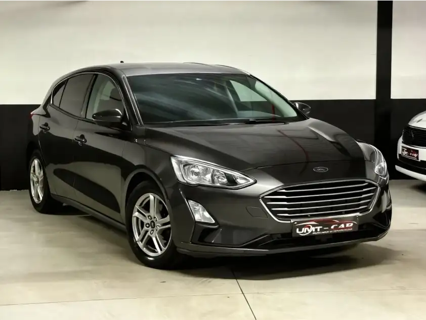 Ford Focus Titanium – Carplay Camera Parkeerhulp Lez