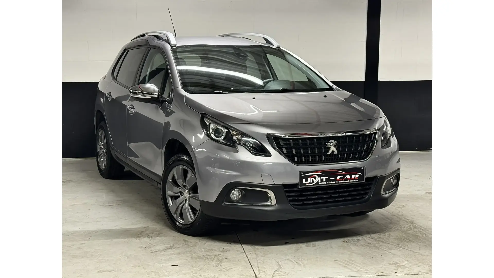 Peugeot 2008 1.2i 2018 | Grijs | Topconditie | Benzine ✅ - Afbeelding 1 (groot)