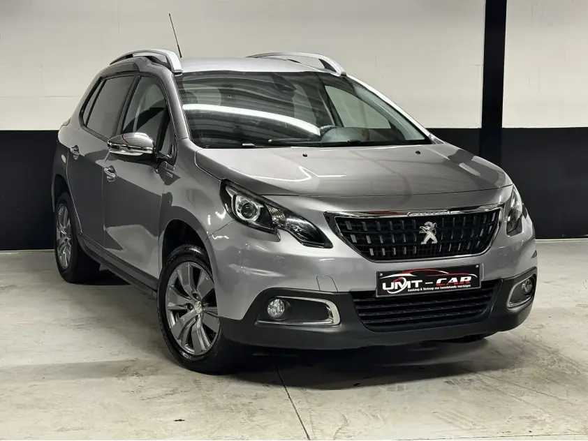 Peugeot 2008 1.2i 2018 | Grijs | Topconditie | Benzine ✅ - Afbeelding 1