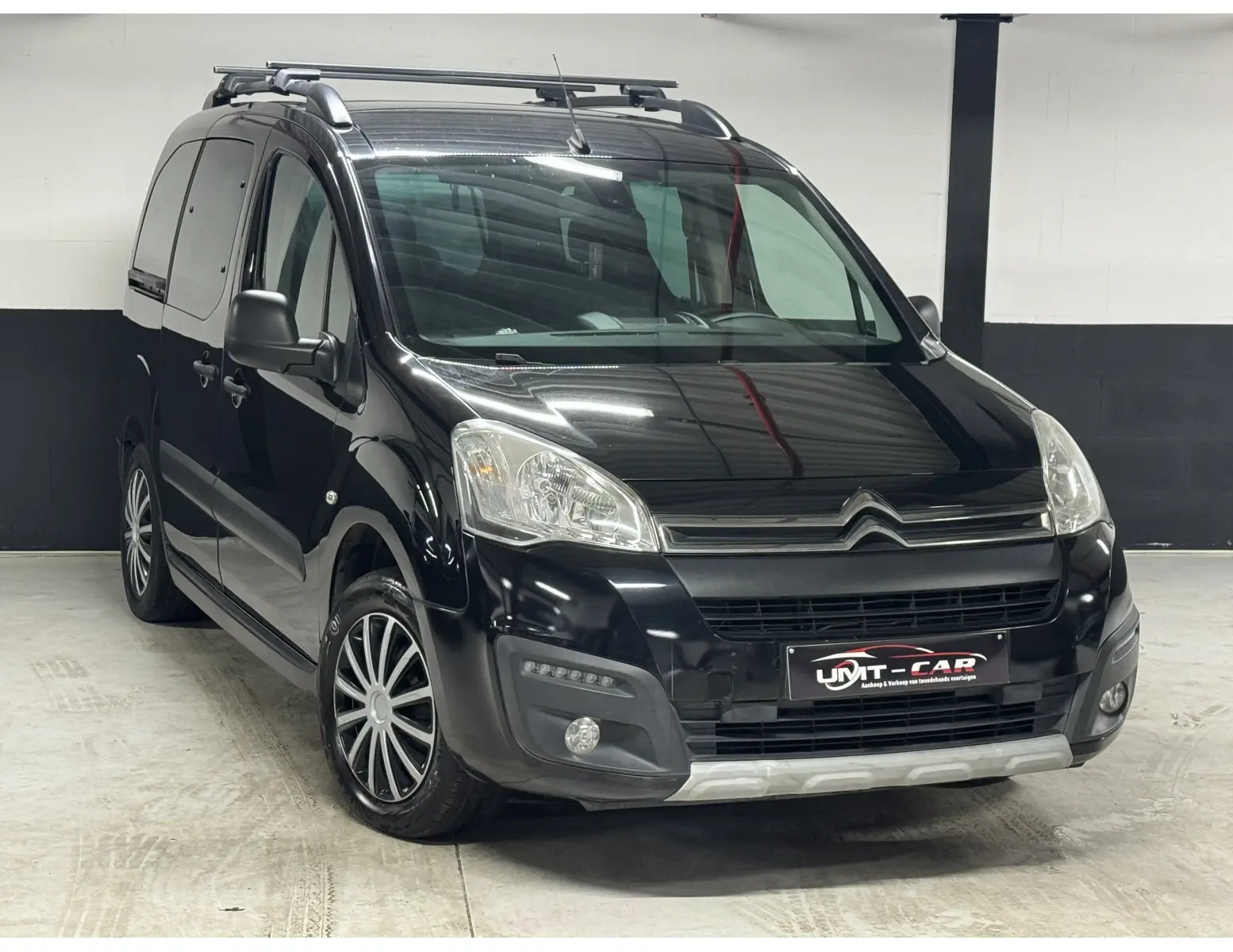 Citroën Berlingo 1.2i – Zuinig, Ruim &amp; Betrouwbaar !