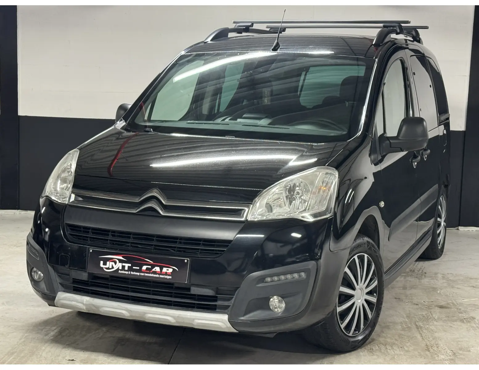 Citroën Berlingo 1.2i – Zuinig, Ruim &amp; Betrouwbaar !