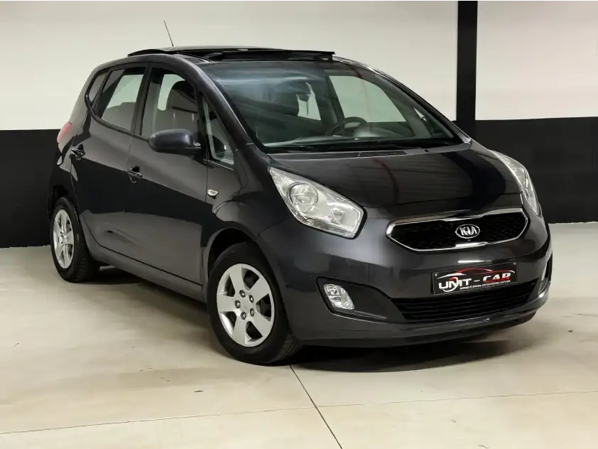KIA Venga Nu Volledig Gekeurd Met Open Dak En Camera