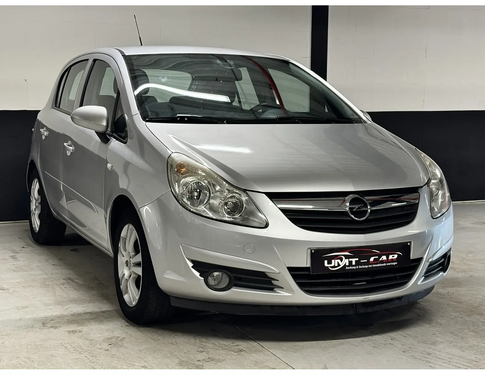 Opel Corsa 1.4 Automaat | Compacte Benzinewagen LEZ ✅