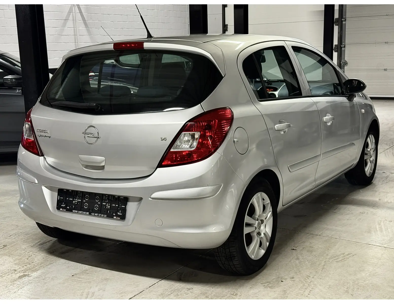 Opel Corsa 1.4 Automaat | Compacte Benzinewagen LEZ ✅