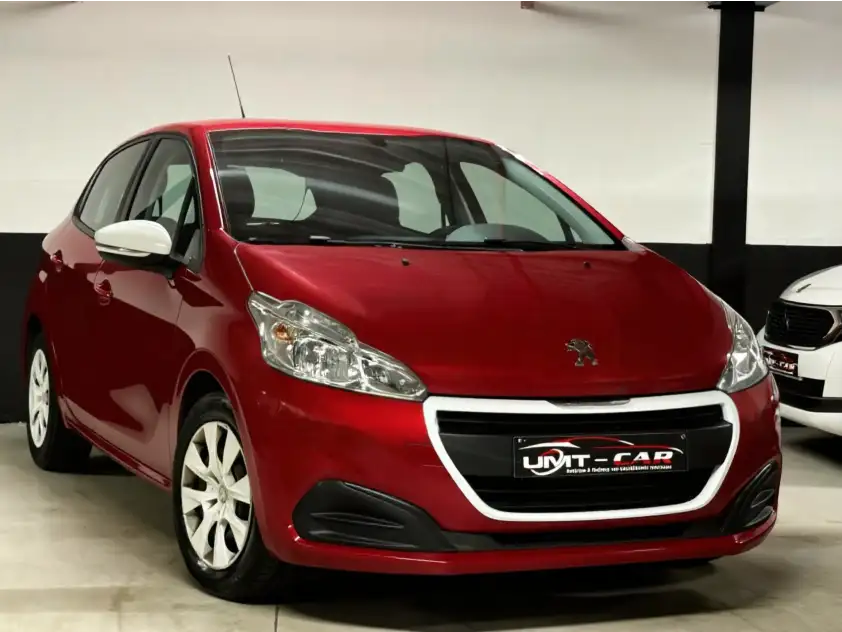 Peugeot 208 – Rijklare Stadsauto Met Airco En Garantie