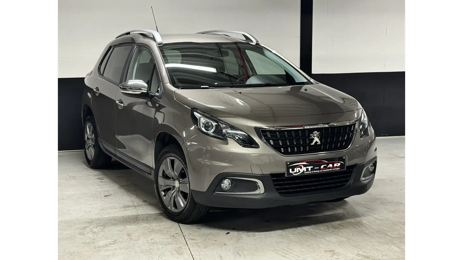 Zeldzame Beige Peugeot 2008 | 1.2i PureTech | 2017 ✅ - Afbeelding 1 (groot)