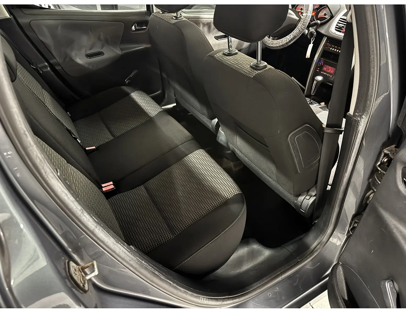 Tweedehands Peugeot 207 1.6i Automaat | Topstaat | LEZ ✅