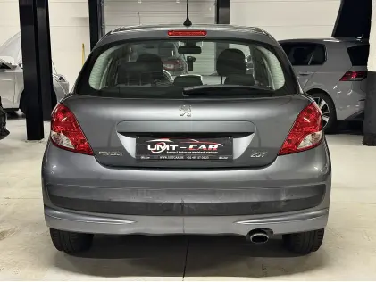 Tweedehands Peugeot 207 1.6i Automaat | Topstaat | LEZ ✅