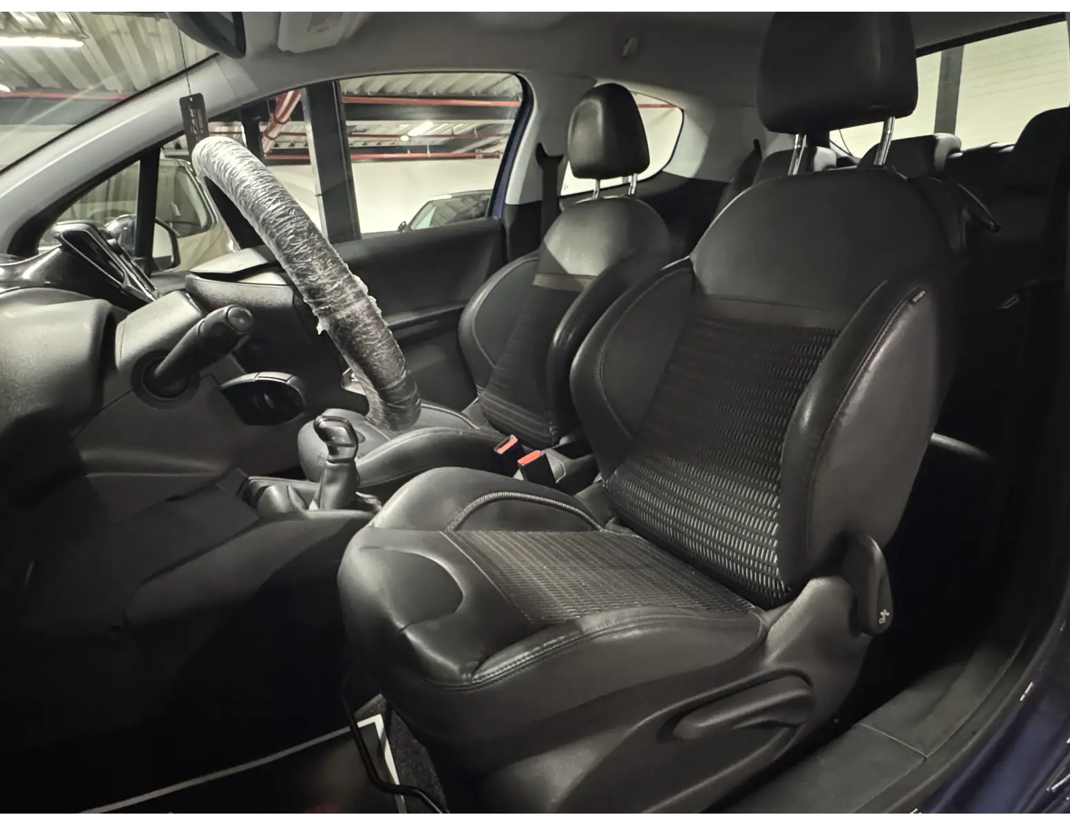 Peugeot 208 Benzine | Zuinig & LEZ-proof ✅