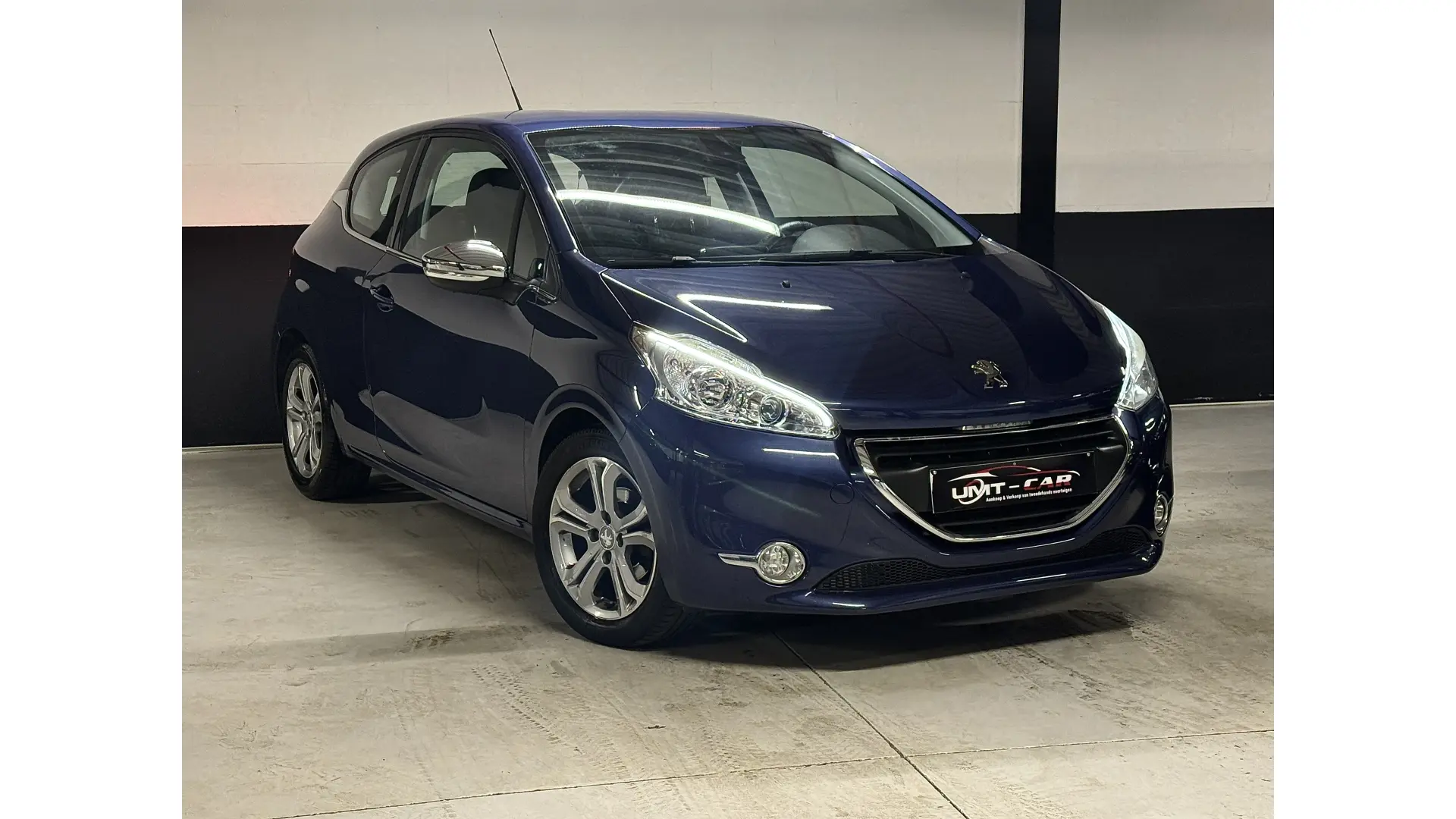 Peugeot 208 Benzine | Zuinig & LEZ-proof ✅ - Afbeelding 1 (groot)