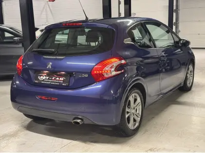 Peugeot 208 Benzine | Zuinig & LEZ-proof ✅
