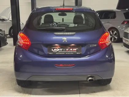 Peugeot 208 Benzine | Zuinig & LEZ-proof ✅