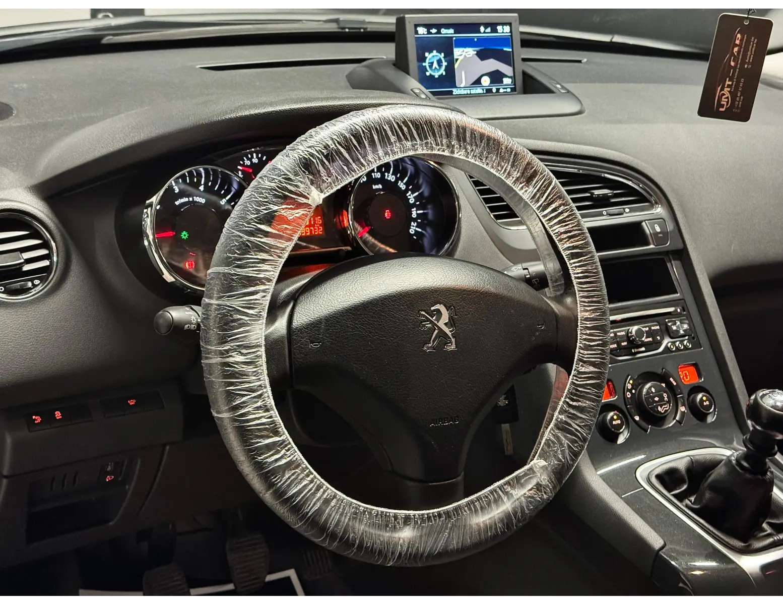 2015 Peugeot 5008 1.2i Benzine Topstaat Laag KM LEZ