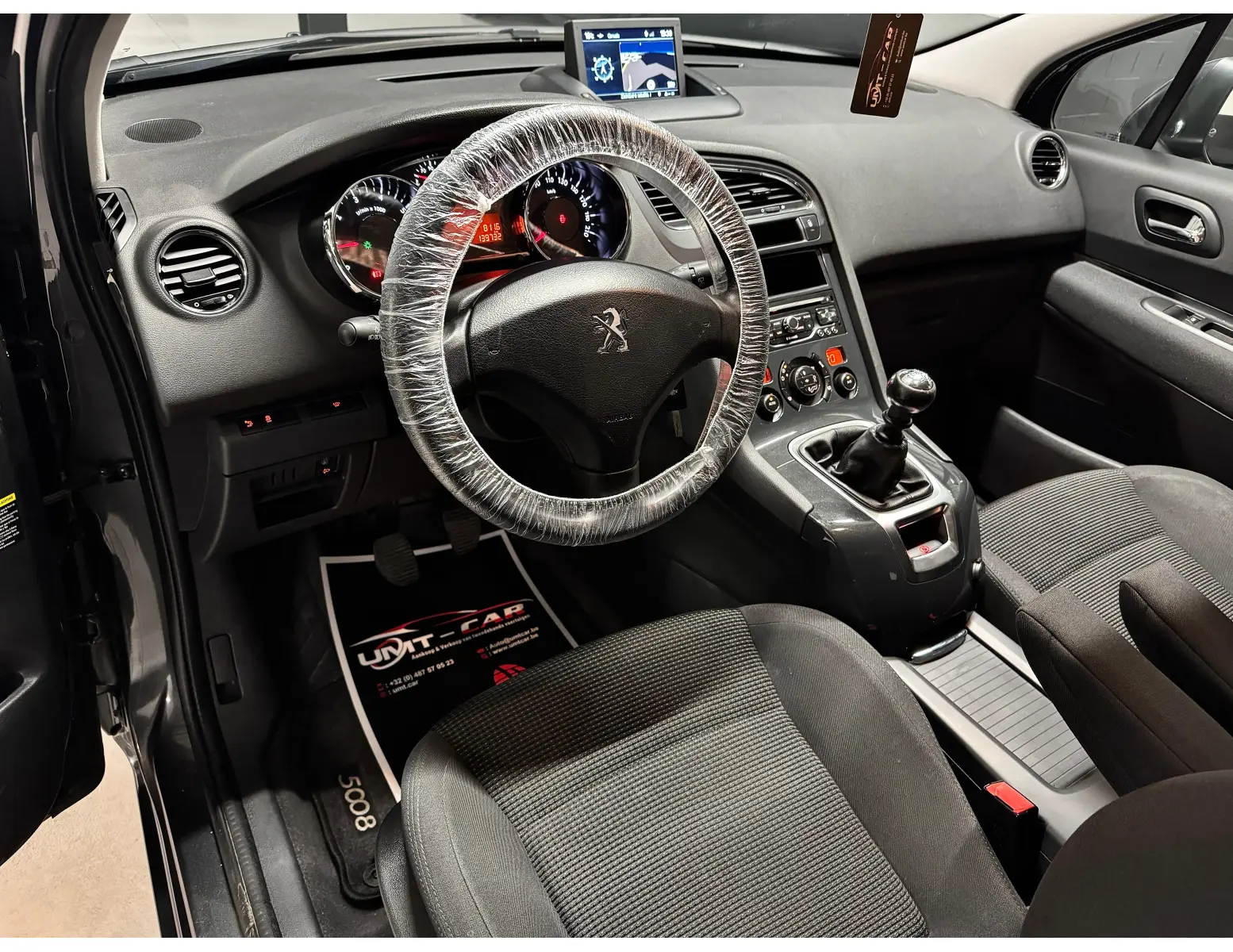 2015 Peugeot 5008 1.2i Benzine Topstaat Laag KM LEZ
