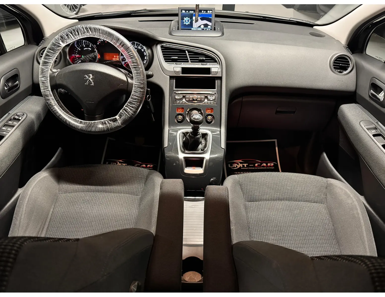 2015 Peugeot 5008 1.2i Benzine Topstaat Laag KM LEZ