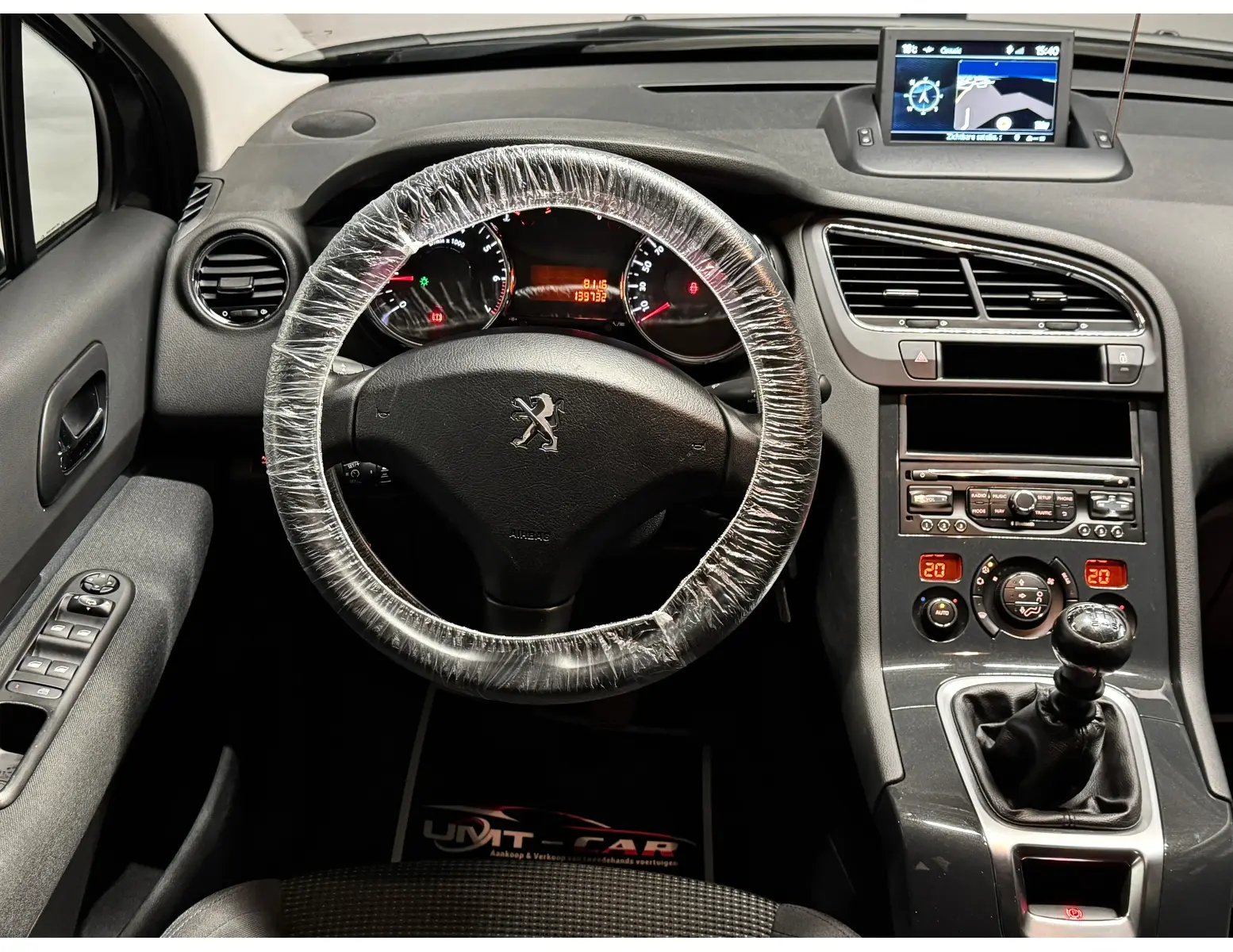 2015 Peugeot 5008 1.2i Benzine Topstaat Laag KM LEZ