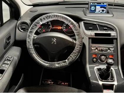 2015 Peugeot 5008 1.2i Benzine Topstaat Laag KM LEZ
