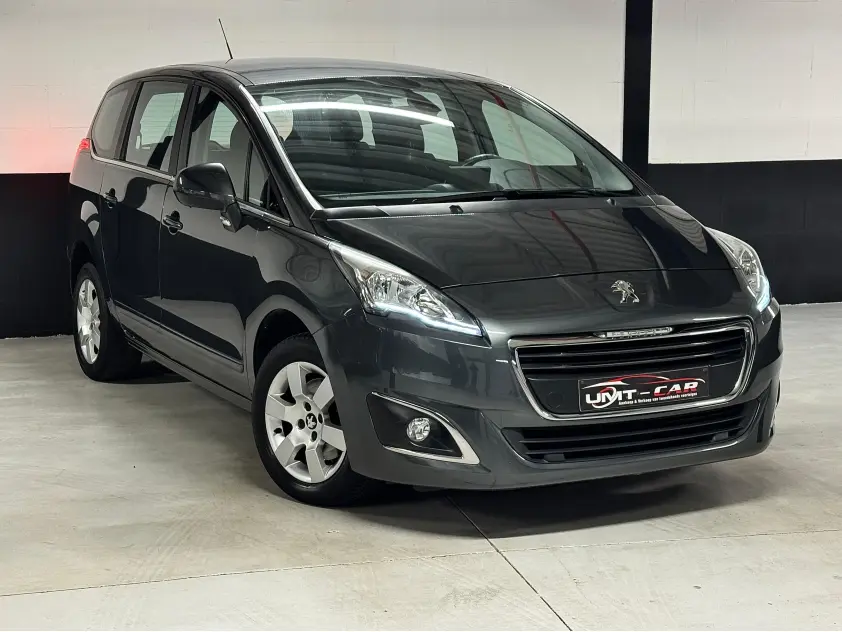 2015 Peugeot 5008 1.2i Benzine Topstaat Laag KM LEZ - Afbeelding 1