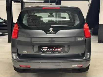 2015 Peugeot 5008 1.2i Benzine Topstaat Laag KM LEZ