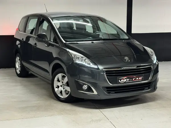 2015 Peugeot 5008 1.2i Benzine Topstaat Laag KM LEZ