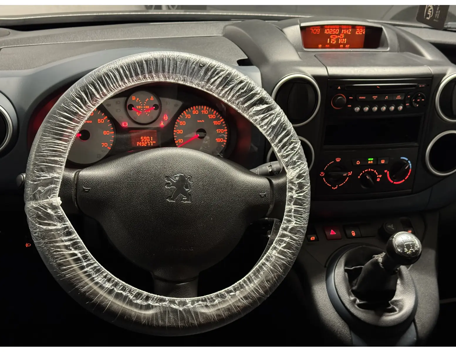 Peugeot Partner 1.6i | Benzine | Gezinswagen | LEZ OK ✅