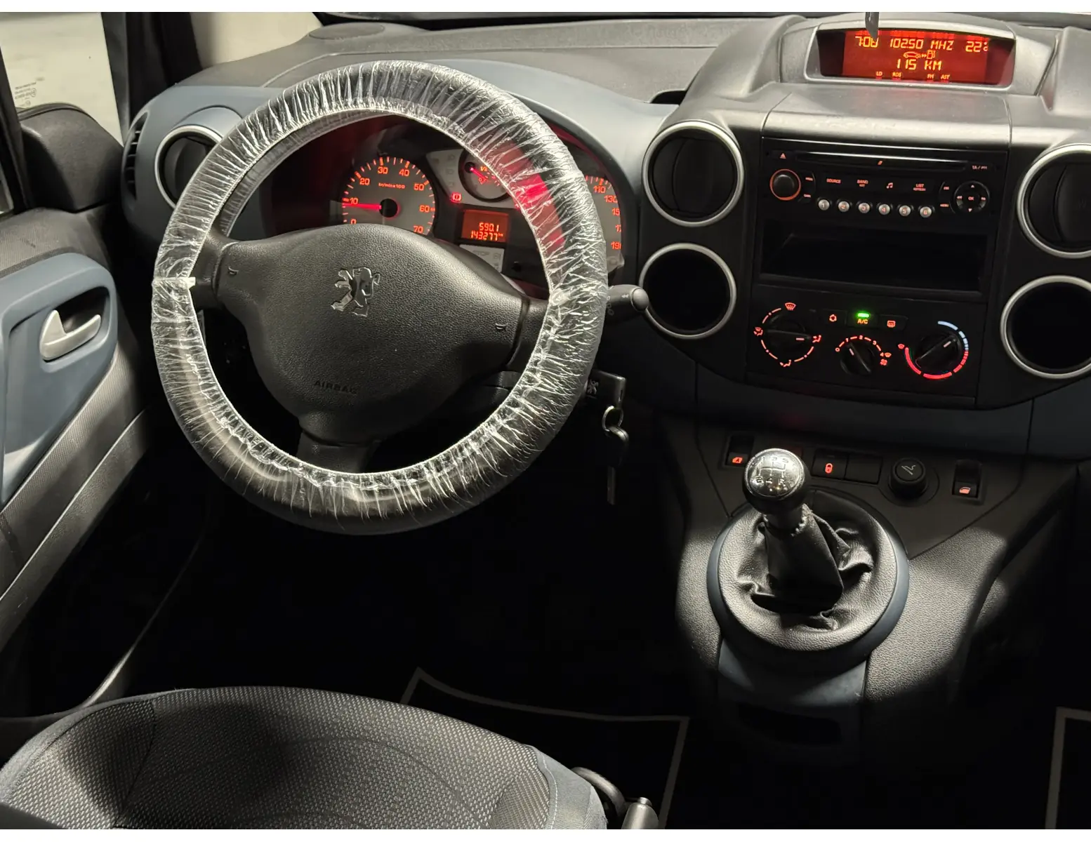 Peugeot Partner 1.6i | Benzine | Gezinswagen | LEZ OK ✅