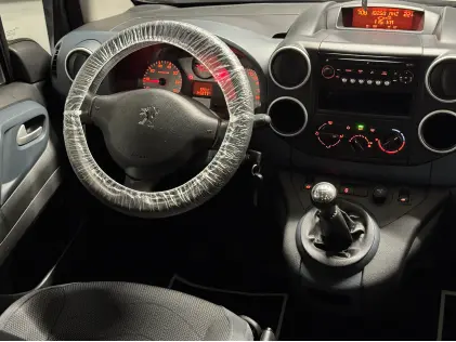 Peugeot Partner 1.6i | Benzine | Gezinswagen | LEZ OK ✅