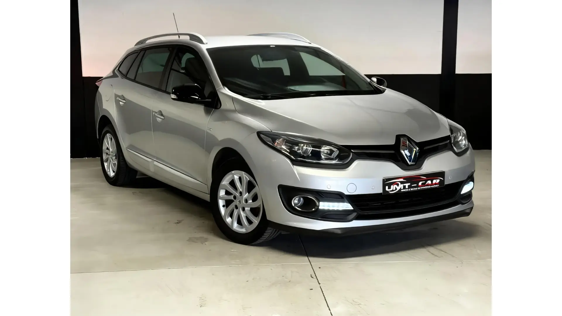 Renault Mégane Break 1.2 TCe 2015 — Limited-Top - Afbeelding 1 (groot)
