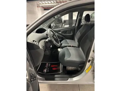 Toyota Yaris 1.0i 2003 Gekeurd Garantie Topstaat