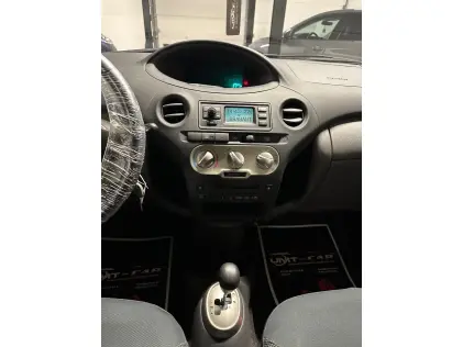 Toyota Yaris 1.0i 2003 Gekeurd Garantie Topstaat