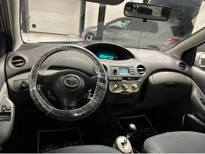Toyota Yaris 1.0i 2003 Gekeurd Garantie Topstaat