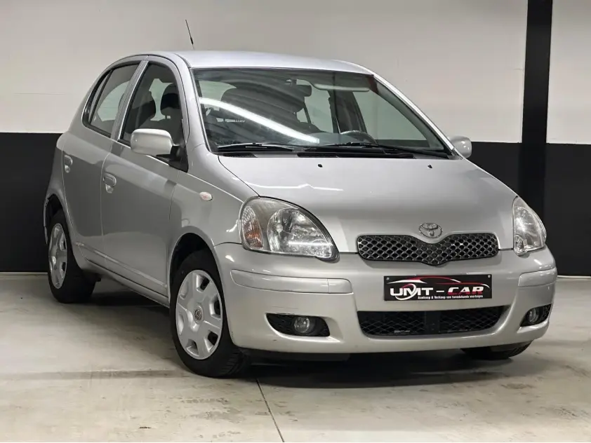 Toyota Yaris 1.0i 2003 Gekeurd Garantie Topstaat - Afbeelding 1