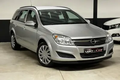 Opel Astra 1.6i – Vlot Rijden Met Automaat En Airco