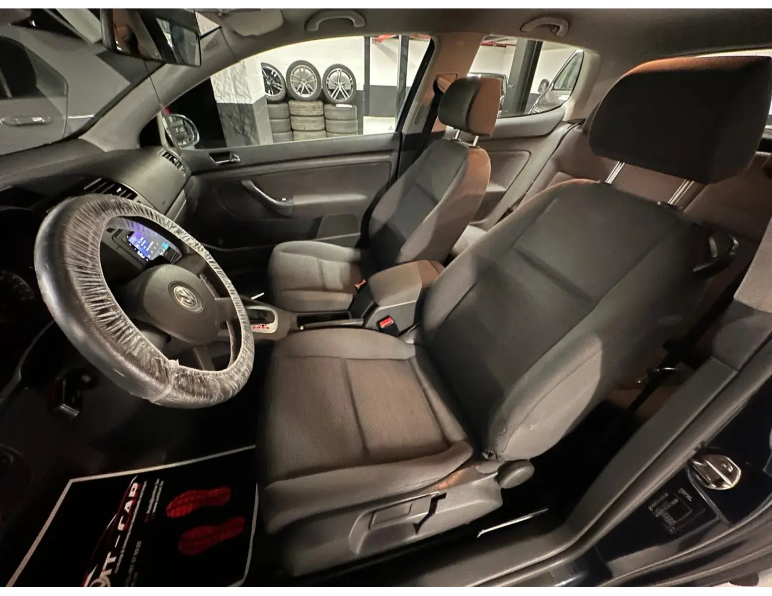 Volkswagen Golf 1.6 Benzine Automaat - Topstaat, Direct Rijden!